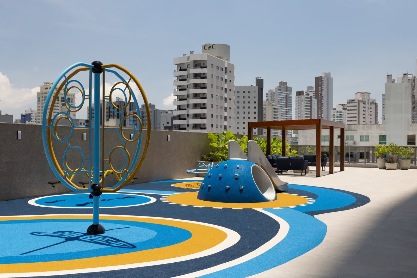 MONTE SOLARO RESIDENCIAL