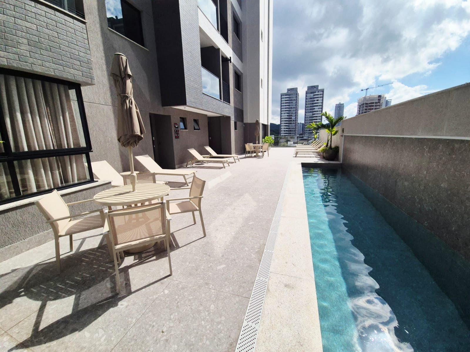 Manu Bay Residence