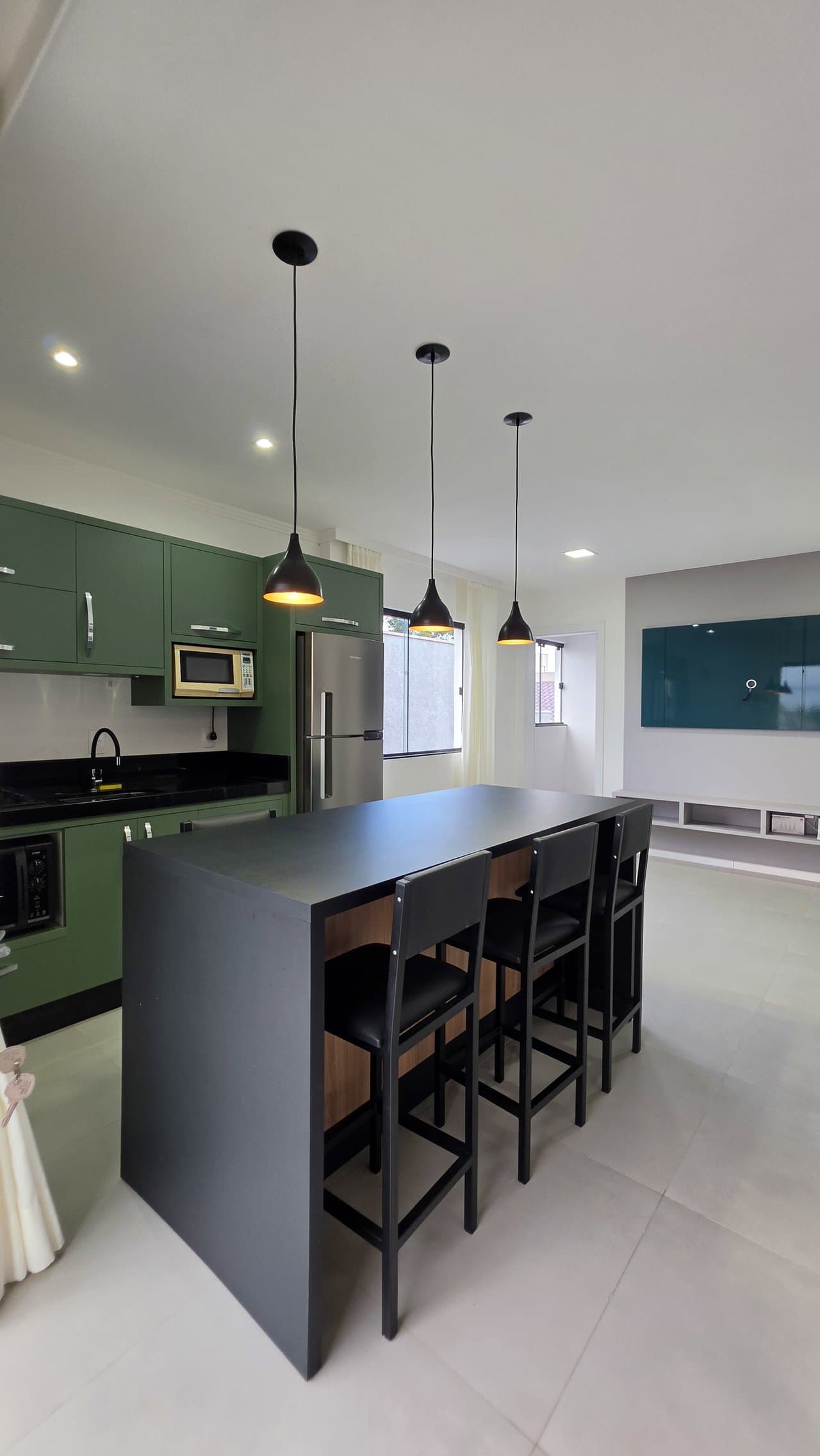 Apartamento de 2 quartos com 1 suíte e 70 m² em Bal. Piçarras