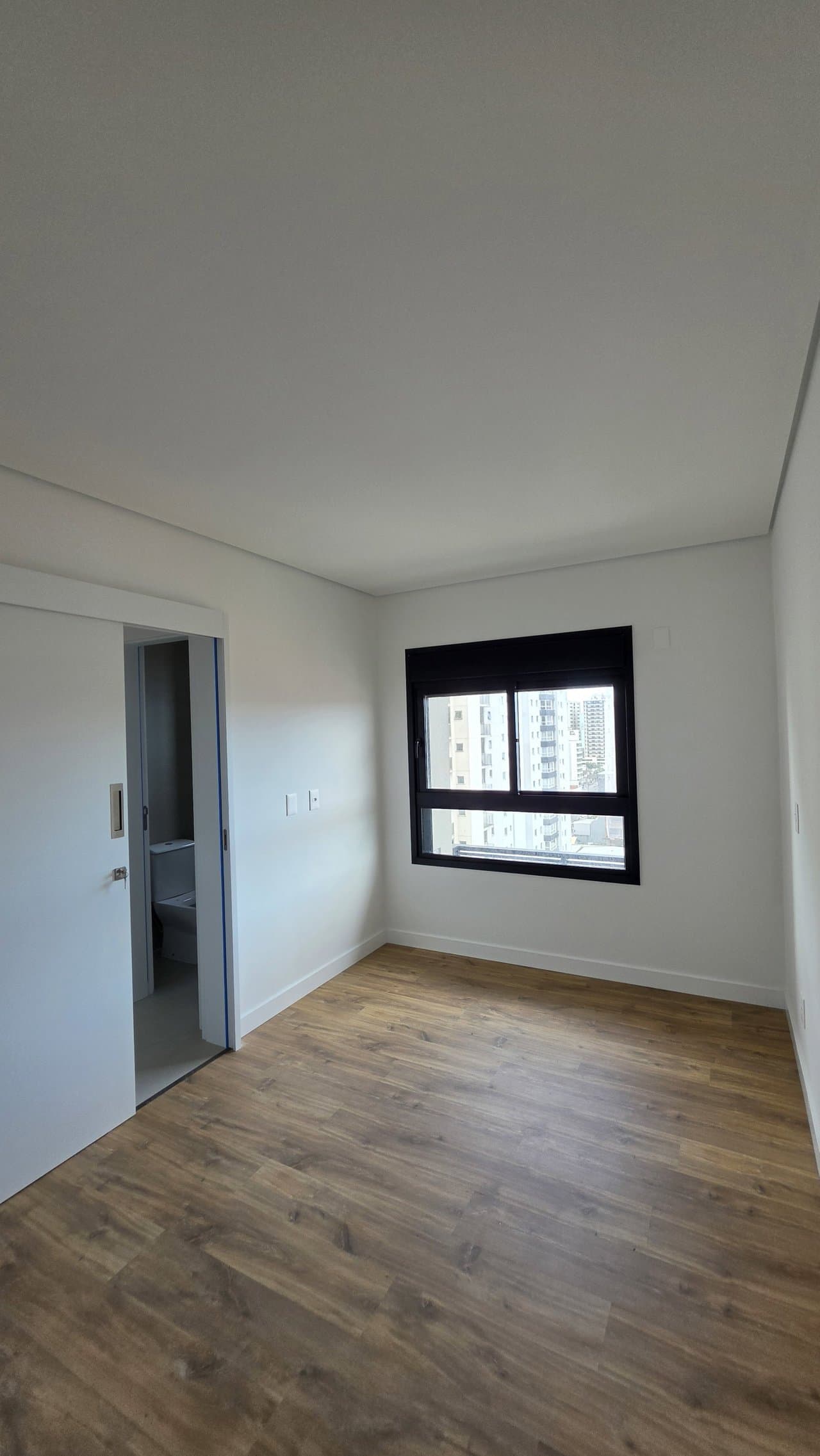 Apartamento de 3 quartos com 1 suíte e 100 m² em Bal. Piçarras