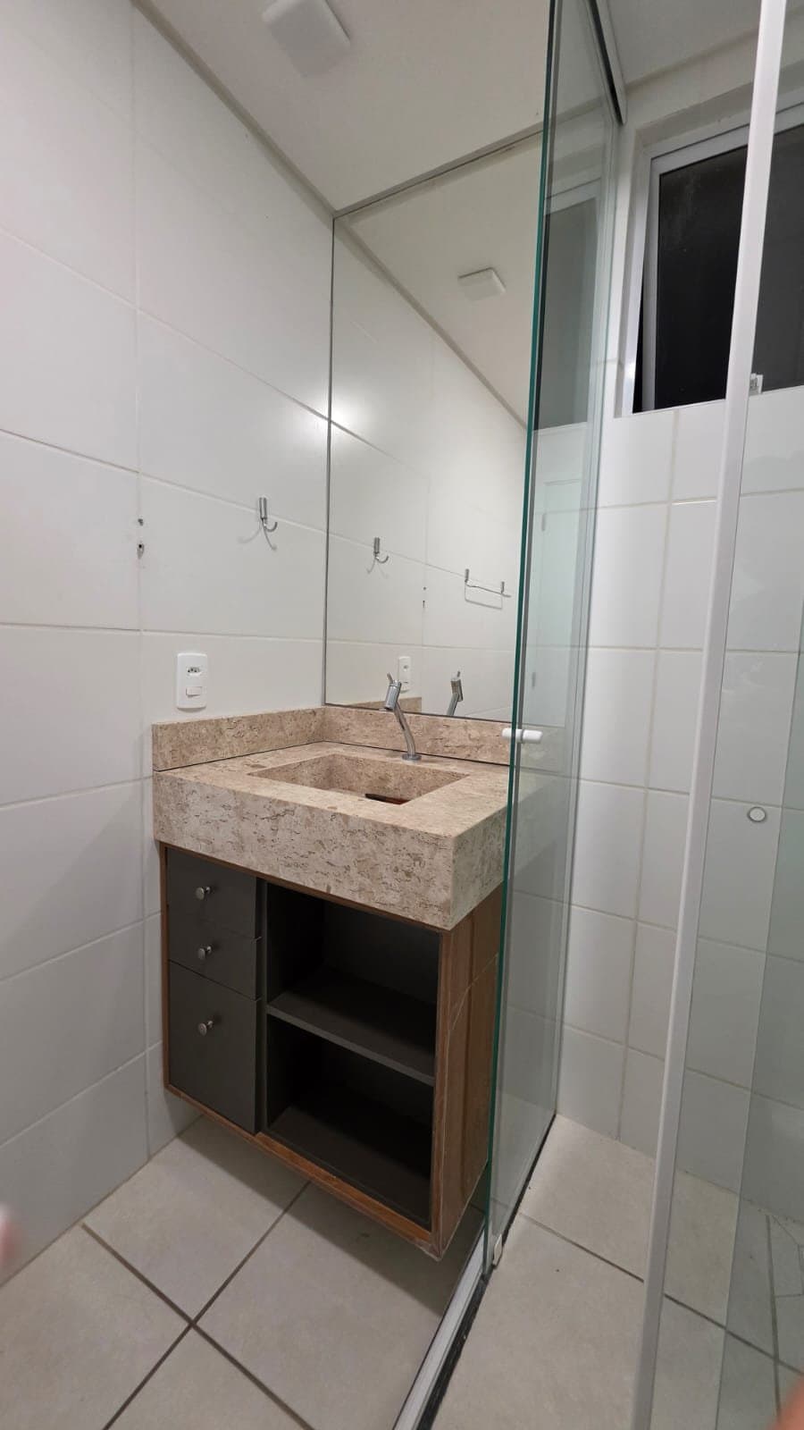 Apartamento de 2 quartos com 1 suíte e 67 m² em Bal. Piçarras