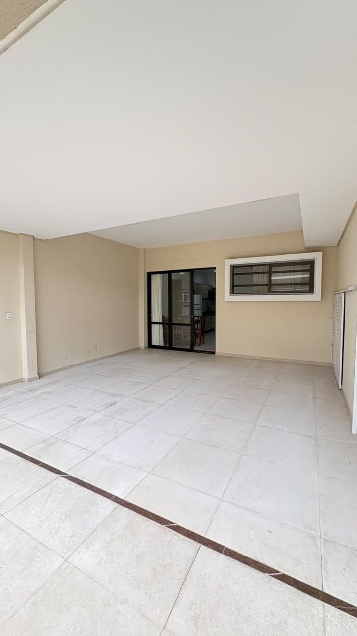 Apartamento de 3 quartos com 1 suíte e 73 m² em Bal. Piçarras