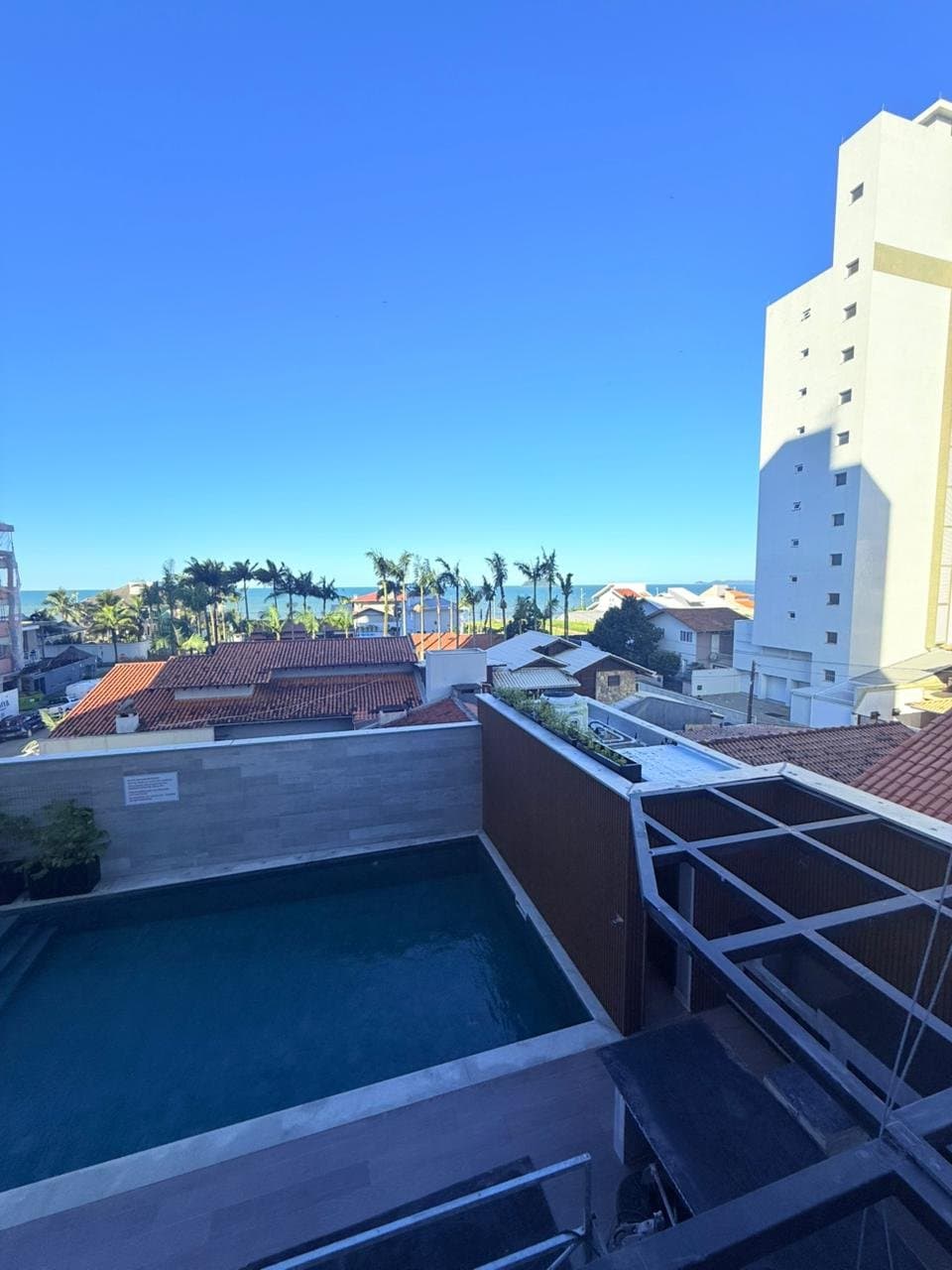 Apartamento de 3 quartos com 3 suítes e 134 m² em Bal. Piçarras