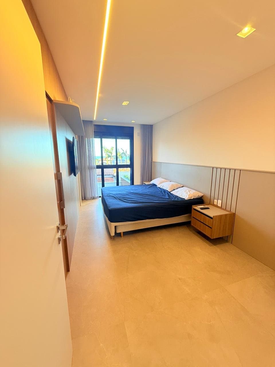 Apartamento de 3 quartos com 3 suítes e 134 m² em Bal. Piçarras