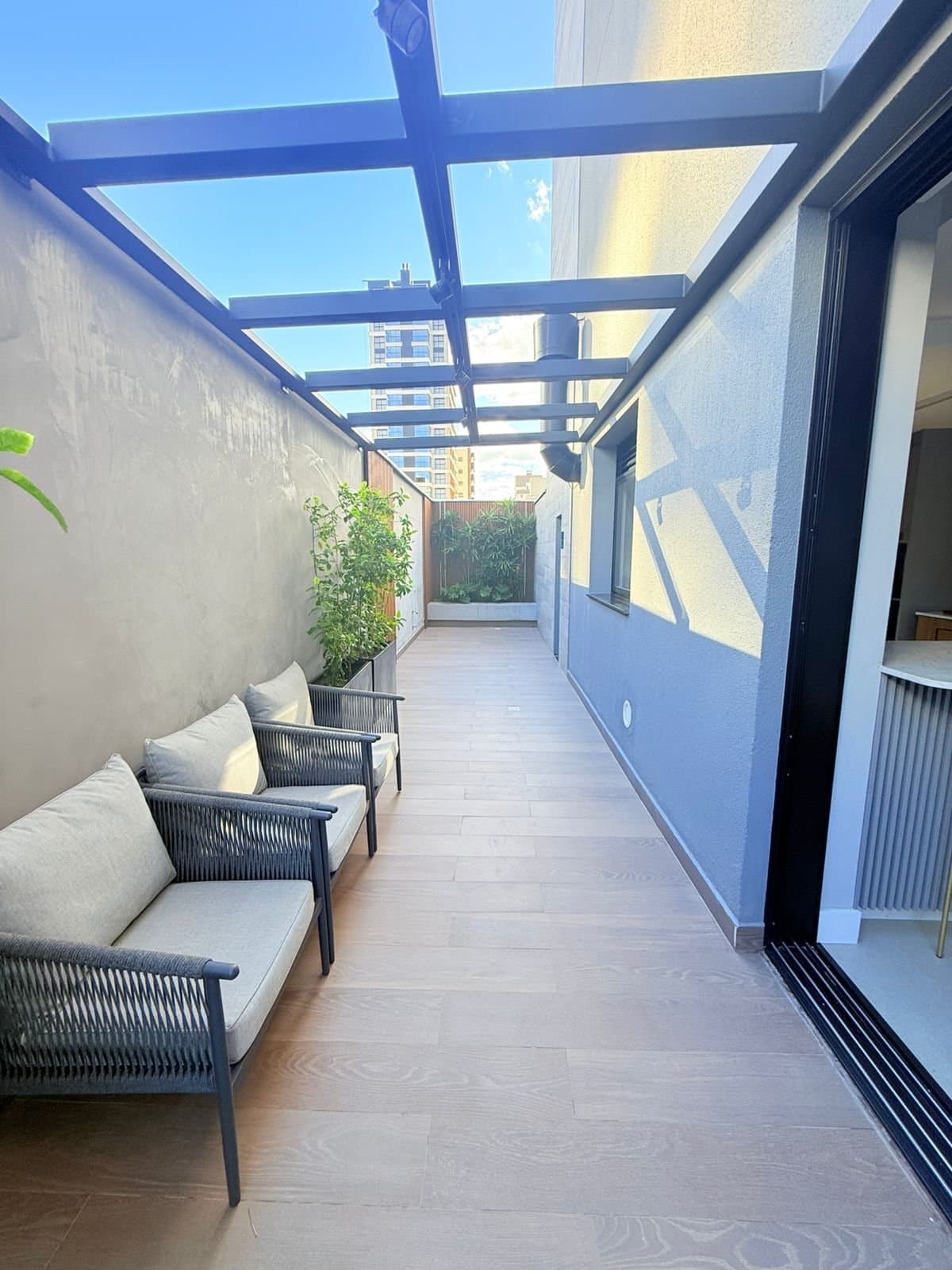 Apartamento de 3 quartos com 3 suítes e 134 m² em Bal. Piçarras