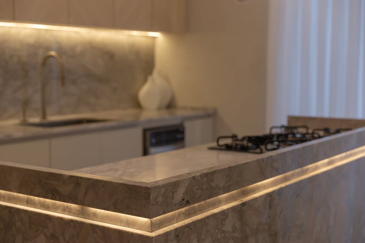 Apartamento de 3 quartos com 3 suítes e 145 m² em Bal. Piçarras