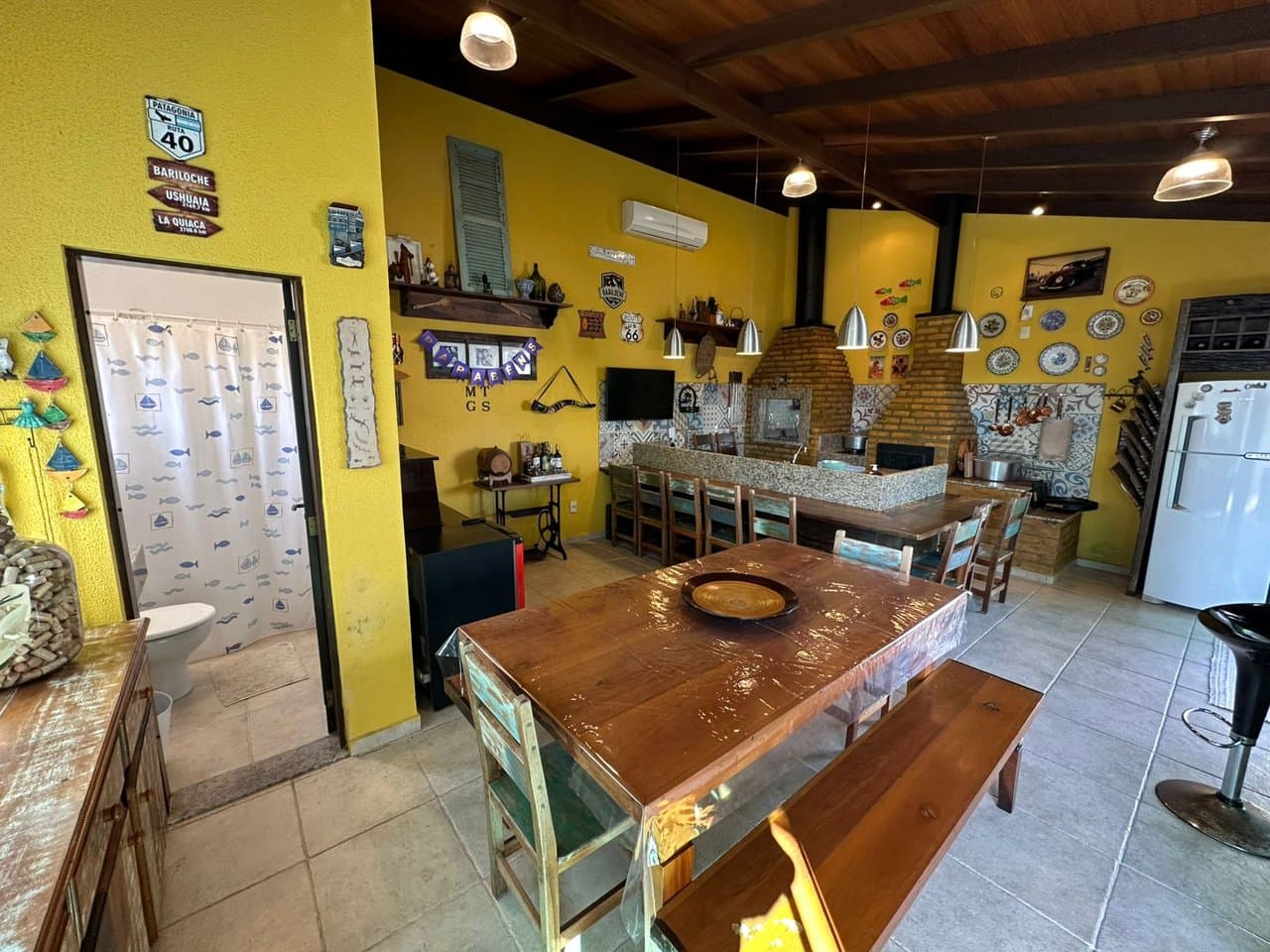 Casa de 3 quartos com 3 suítes e 180 m² em Bal. Piçarras