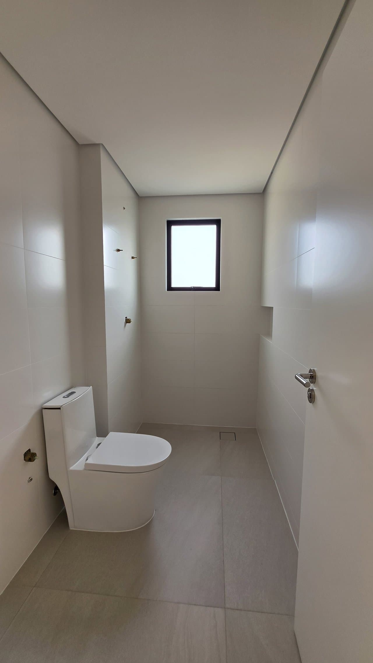 Apartamento de 3 quartos com 3 suítes e 145 m² em Bal. Piçarras