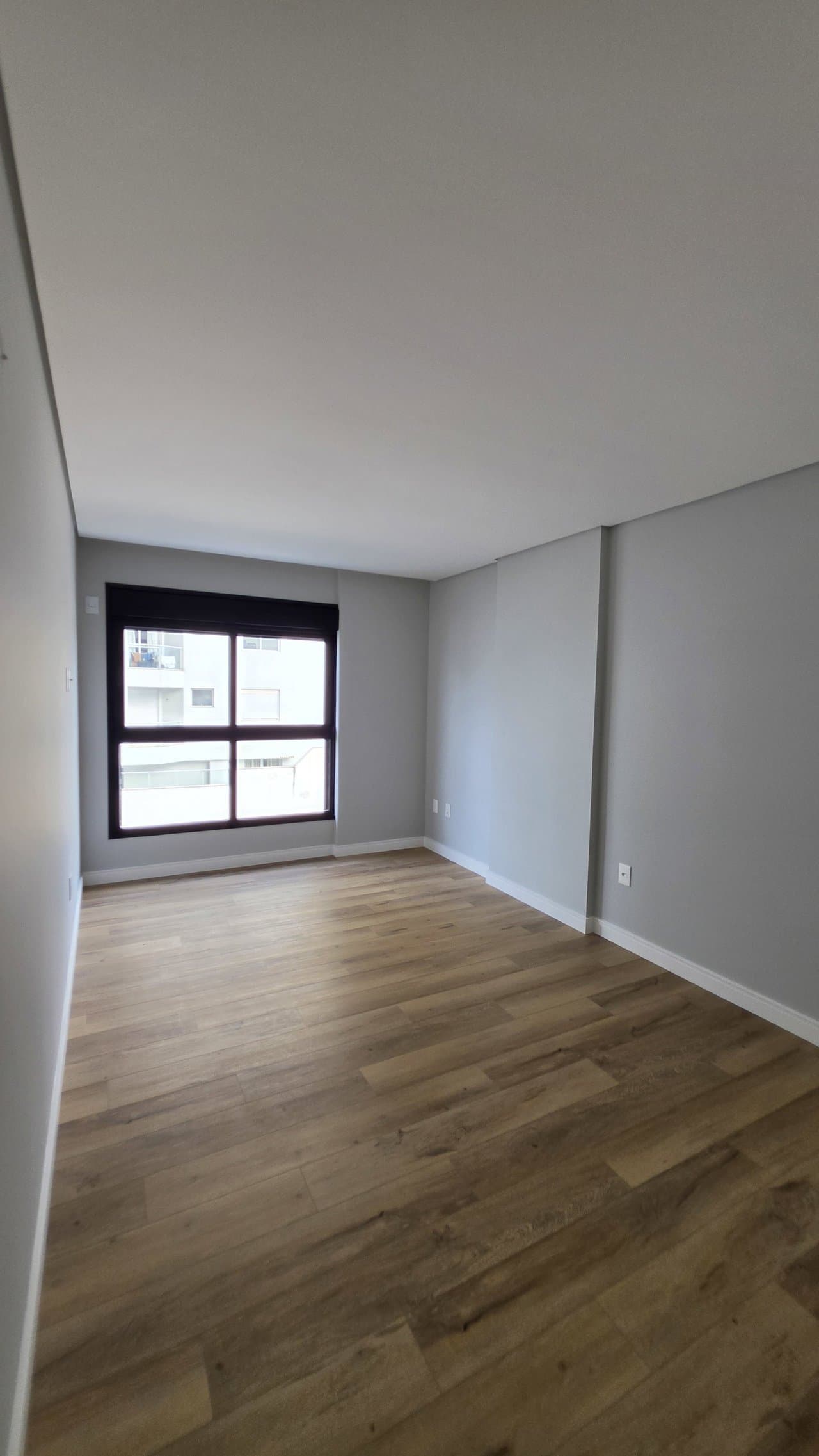 Apartamento de 3 quartos com 3 suítes e 141 m² em Bal. Piçarras