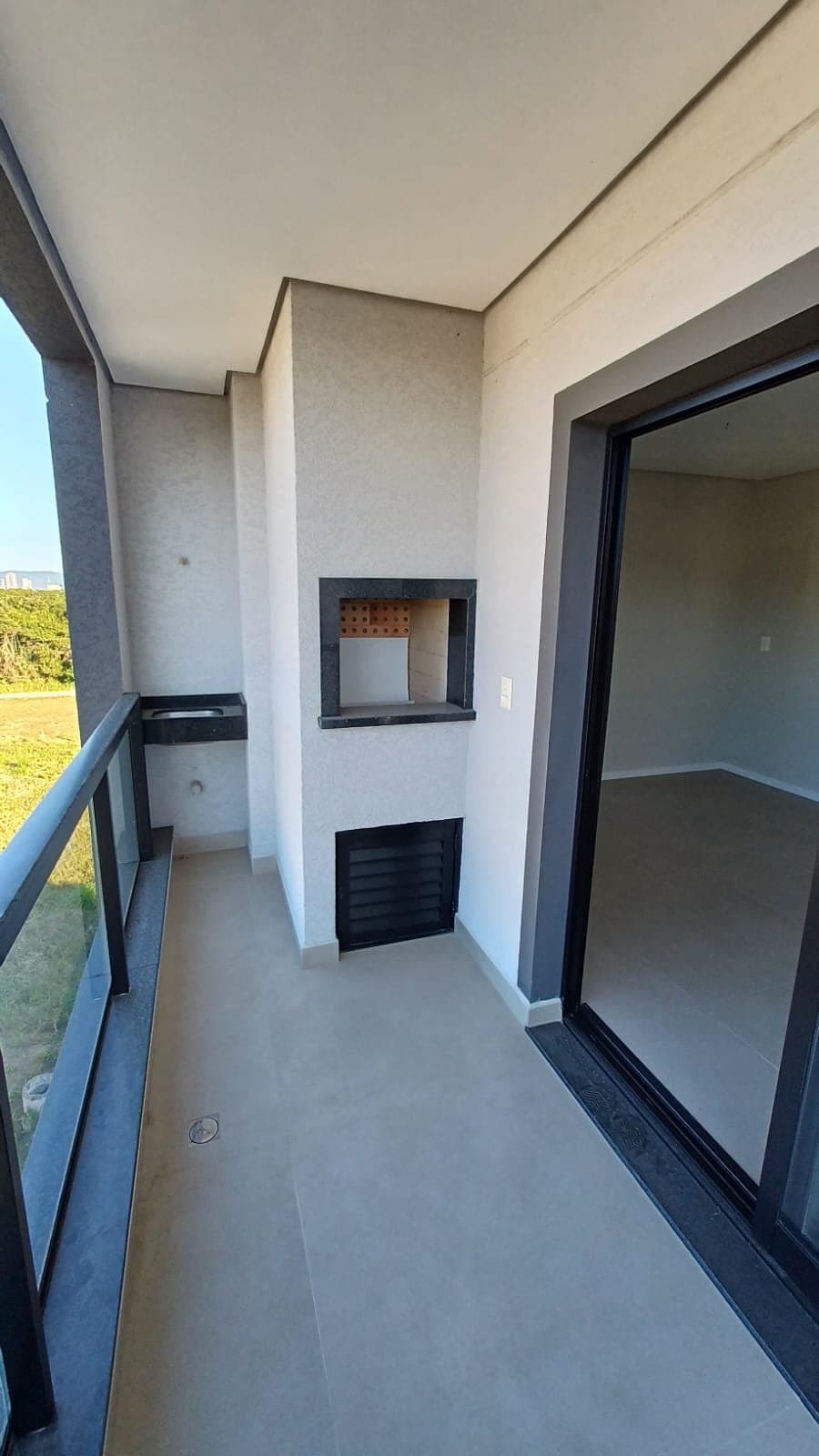 Apartamento de 2 quartos com 2 suítes e 72 m² em Bal. Piçarras