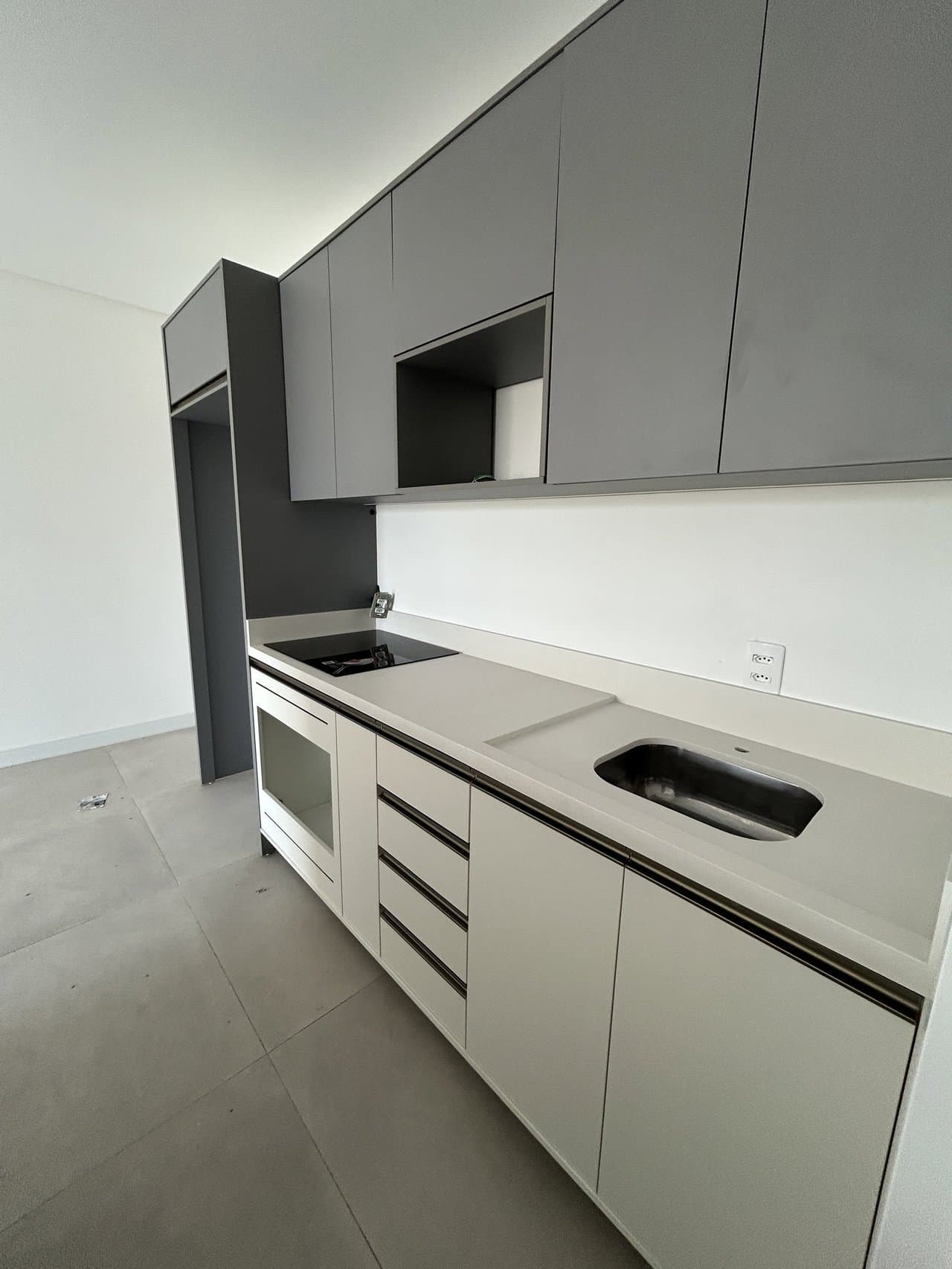 Apartamento de 1 quarto com 1 suíte e 78 m² em Bal. Piçarras