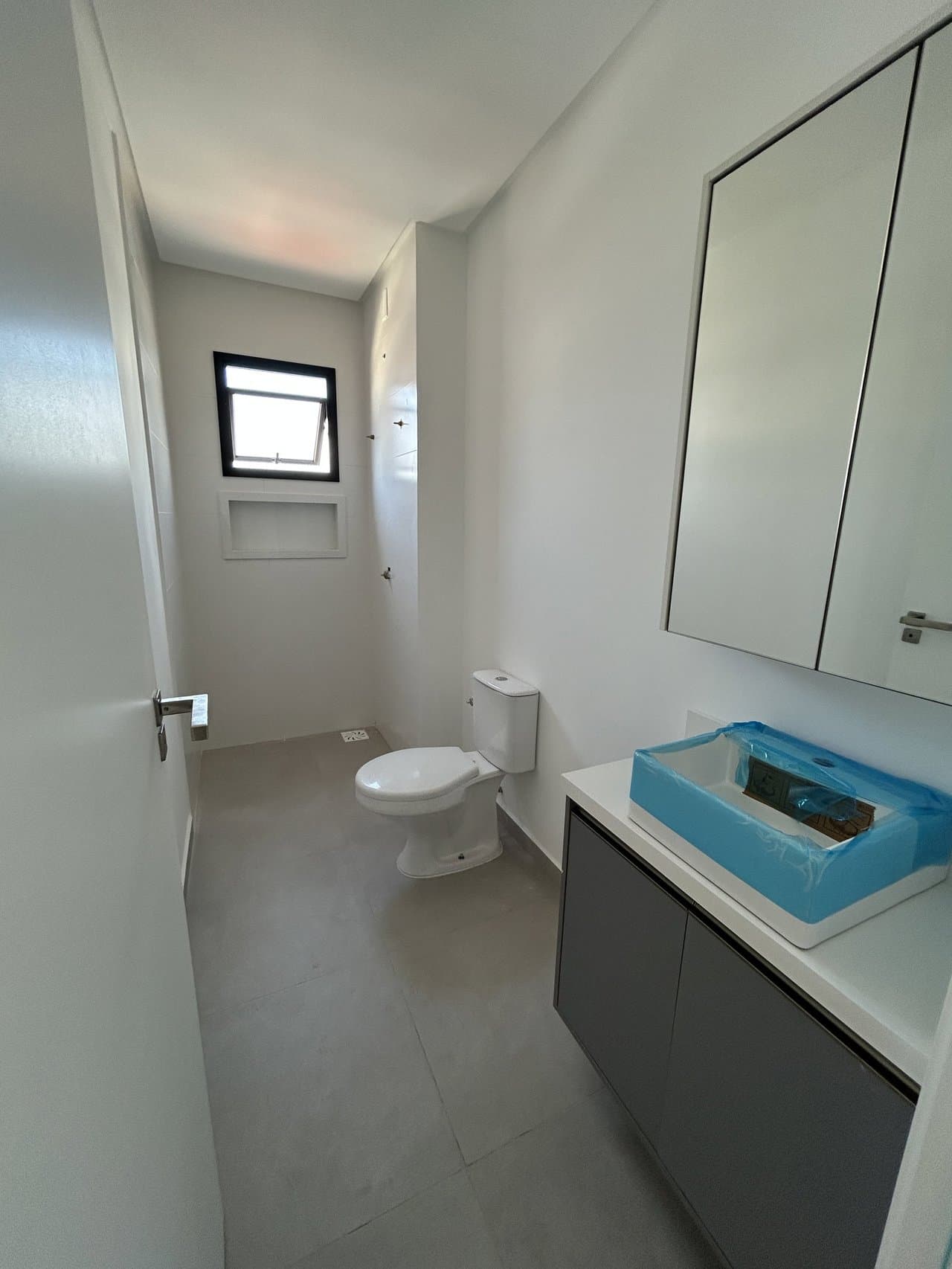 Apartamento de 1 quarto com 1 suíte e 78 m² em Bal. Piçarras