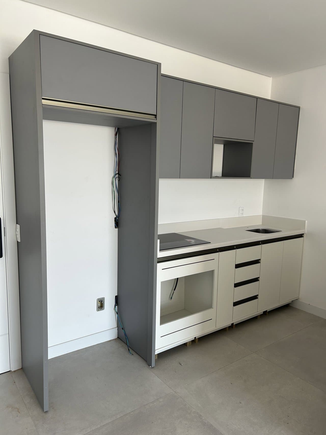 Apartamento de 1 quarto com 1 suíte e 78 m² em Bal. Piçarras