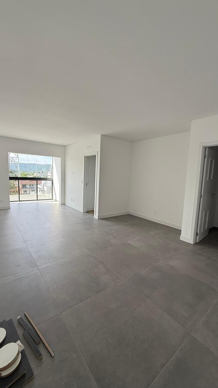 Apartamento de 1 quarto com 1 suíte e 78 m² em Bal. Piçarras