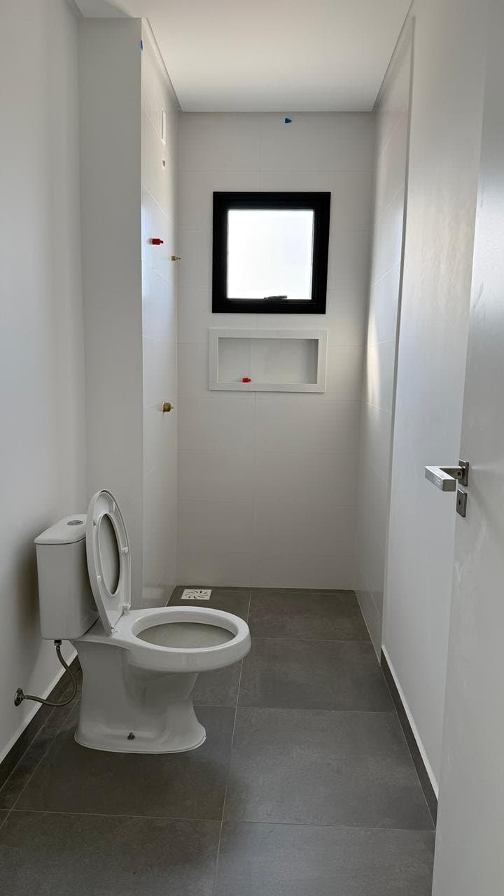 Apartamento de 1 quarto com 1 suíte e 78 m² em Bal. Piçarras