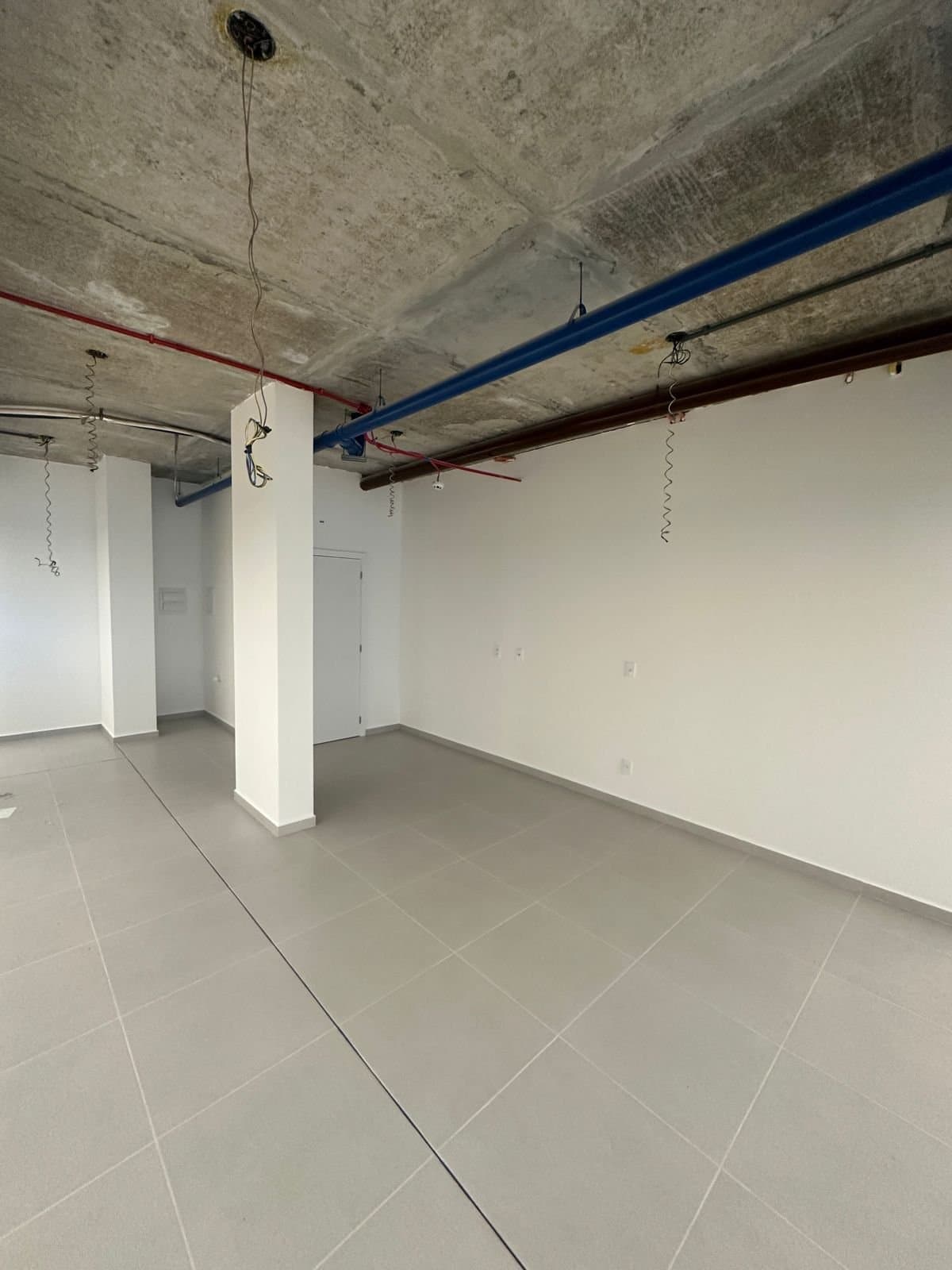 Sala Comercial 34 m² em Bal. Piçarras