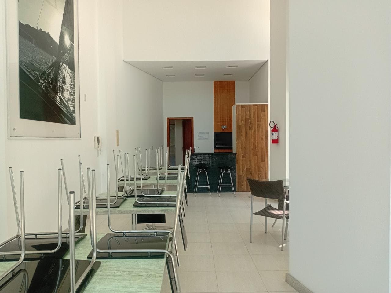 Apartamento de 3 quartos com 1 suíte e 160 m² em Bal. Piçarras