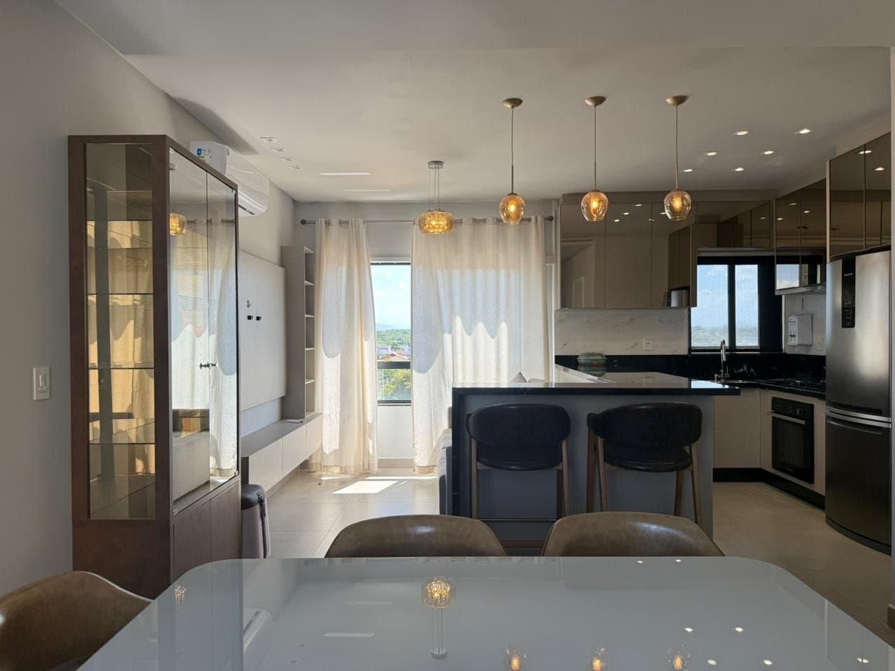 Cobertura de 4 quartos com 4 suítes e 165 m² em Bal. Piçarras