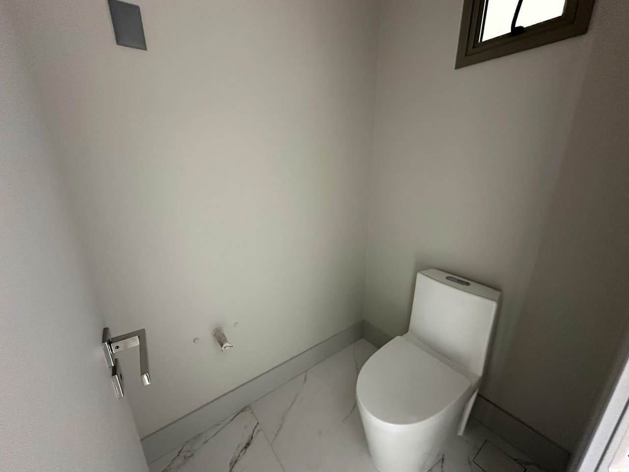 Apartamento de 3 quartos com 3 suítes e 133 m² em Itajaí
