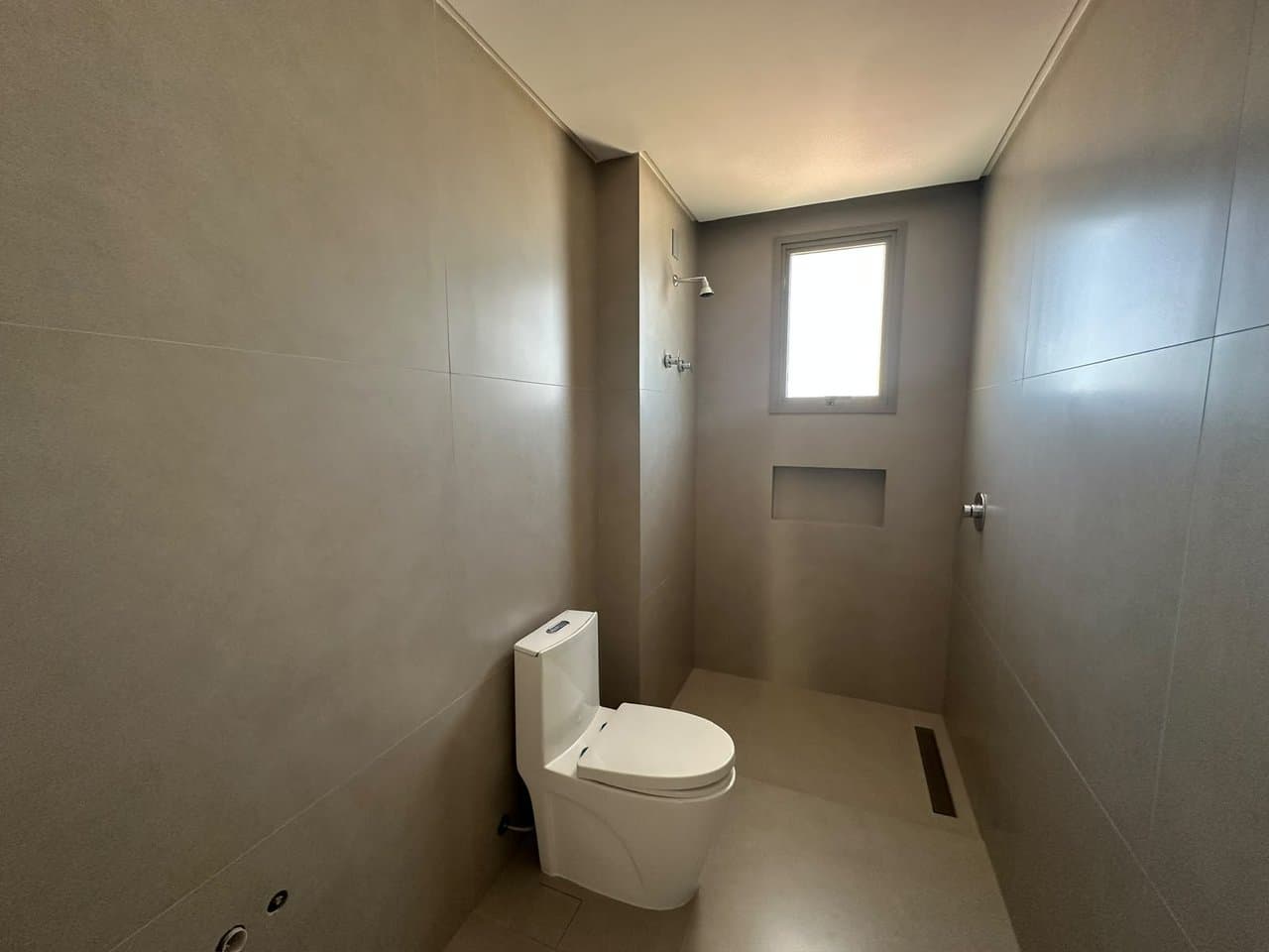 Apartamento de 3 quartos com 3 suítes e 133 m² em Itajaí