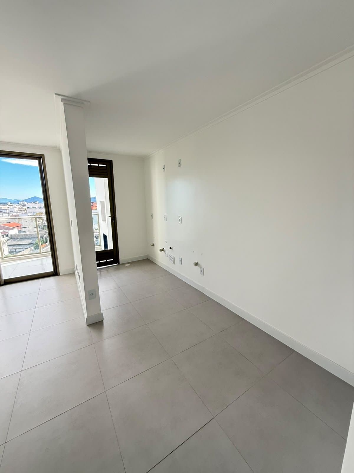 Apartamento de 3 quartos com 1 suíte e 85 m² em Itajaí