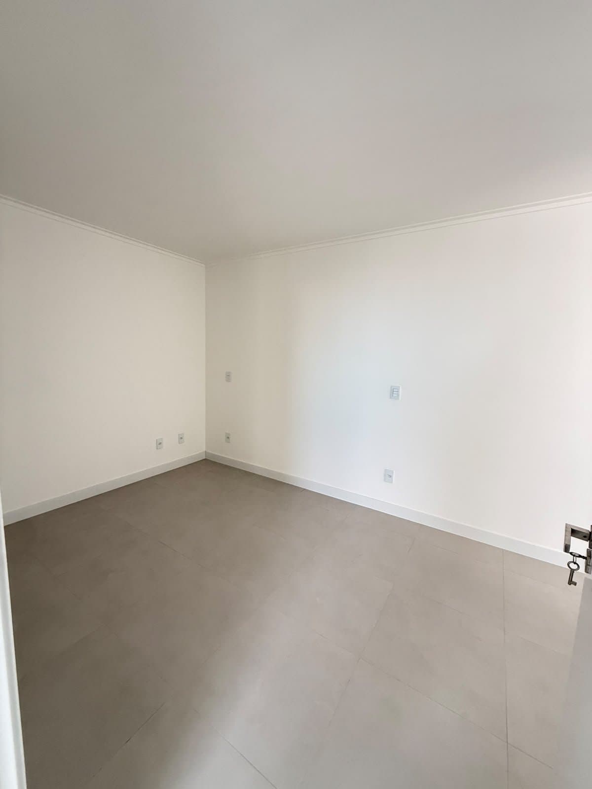 Apartamento de 3 quartos com 1 suíte e 85 m² em Itajaí