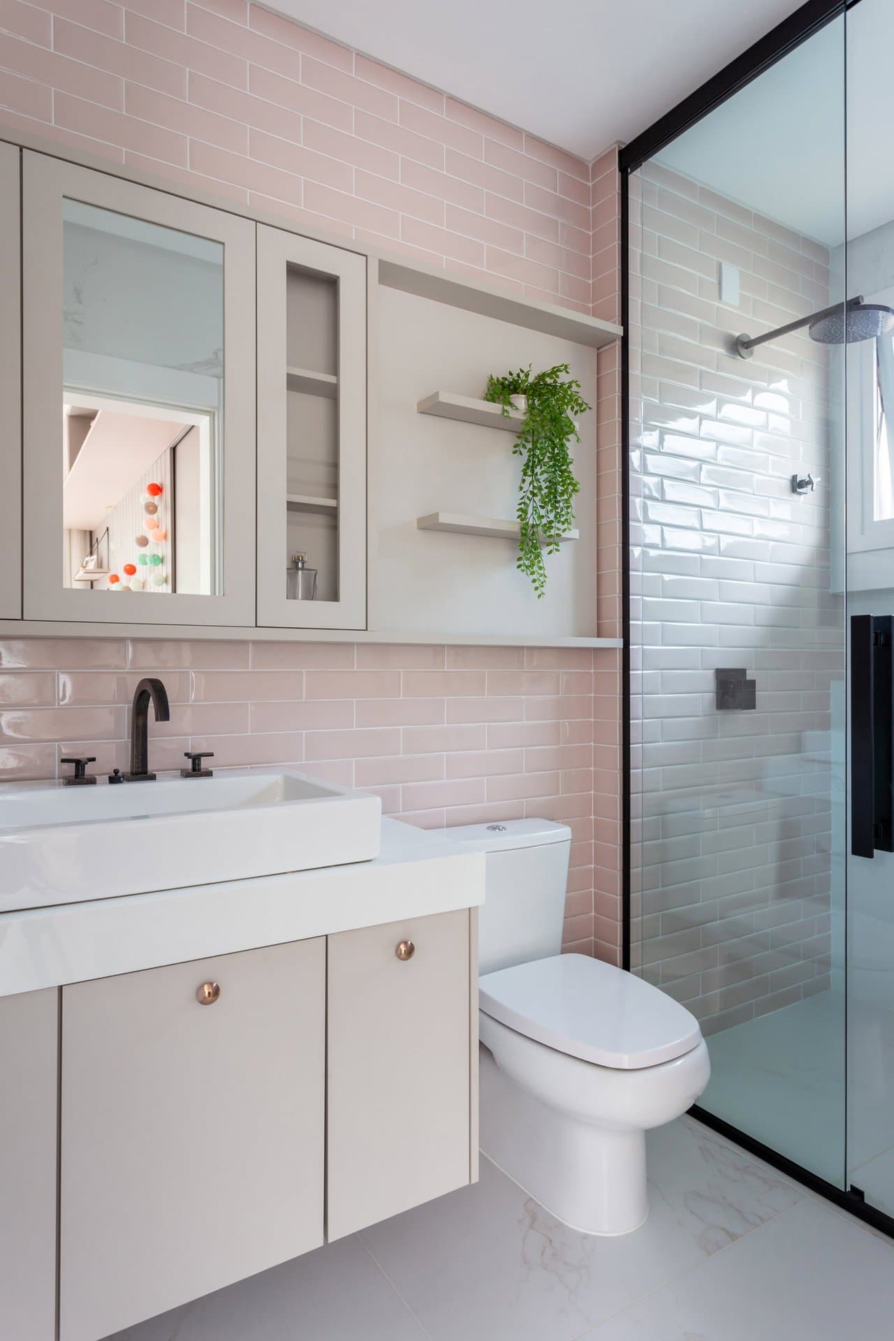 Casa de 4 quartos com 4 suítes e 358 m² em Itajaí