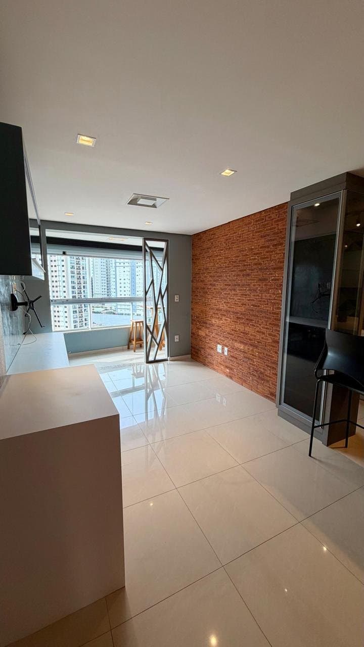 Apartamento de 2 quartos com 2 suítes e 77 m² em Itajaí