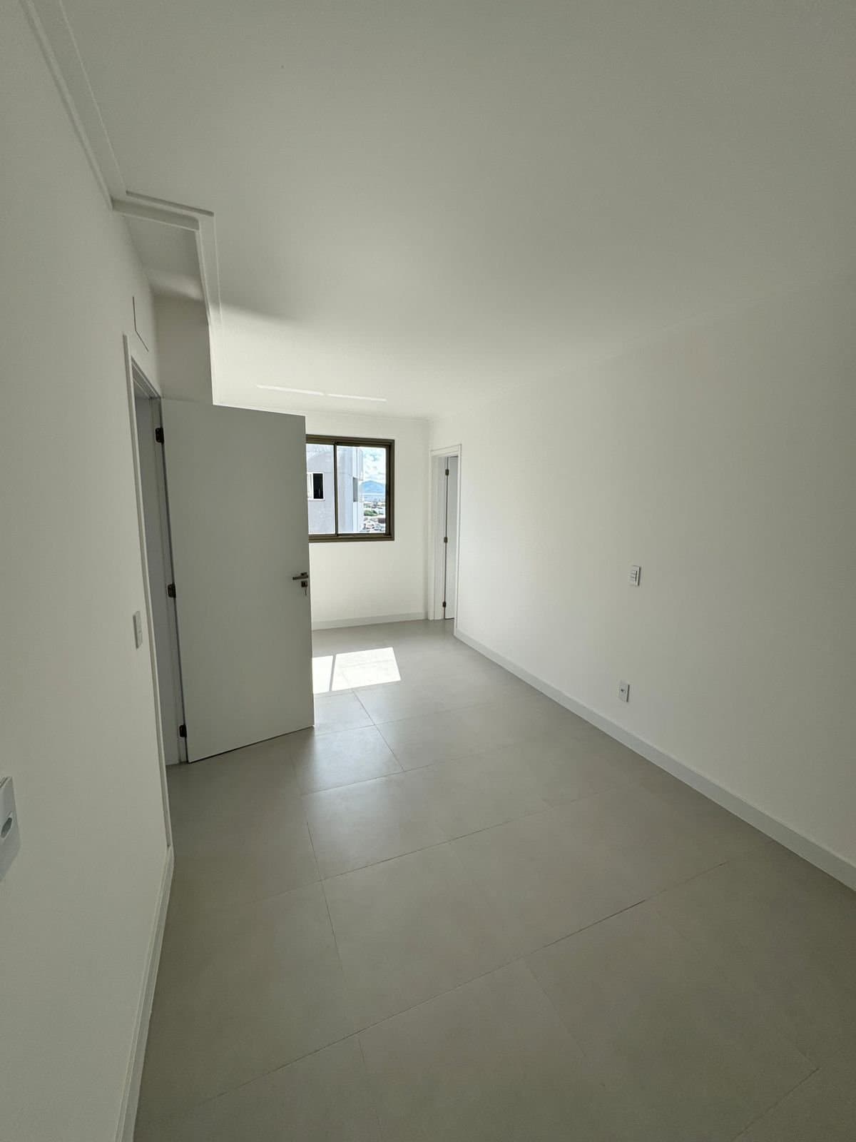 Apartamento de 3 quartos com 1 suíte e 85 m² em Itajaí
