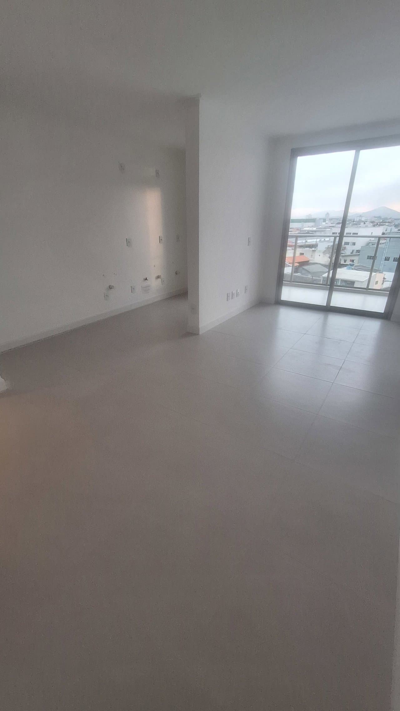 Apartamento de 3 quartos com 1 suíte e 85 m² em Itajaí