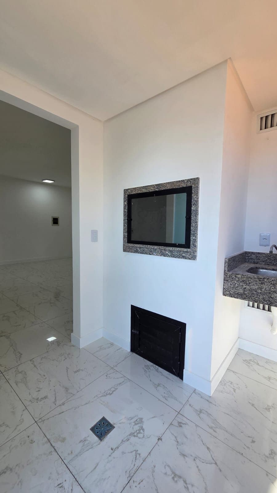 Apartamento de 2 quartos e 85 m² em Itajaí