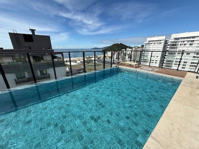 Apartamento de 3 quartos com 3 suítes e 133 m² em Itajaí