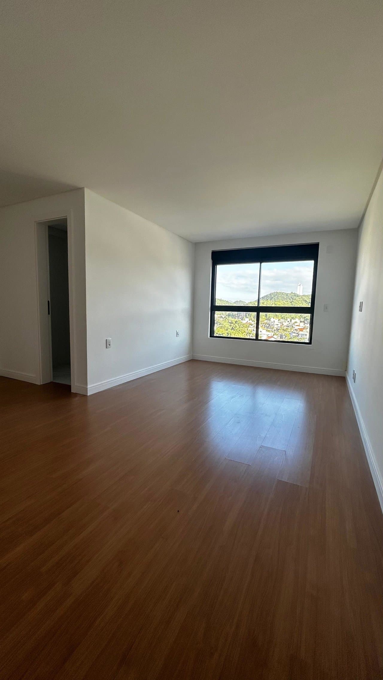 Cobertura de 3 quartos com 3 suítes e 173 m² em Itajaí