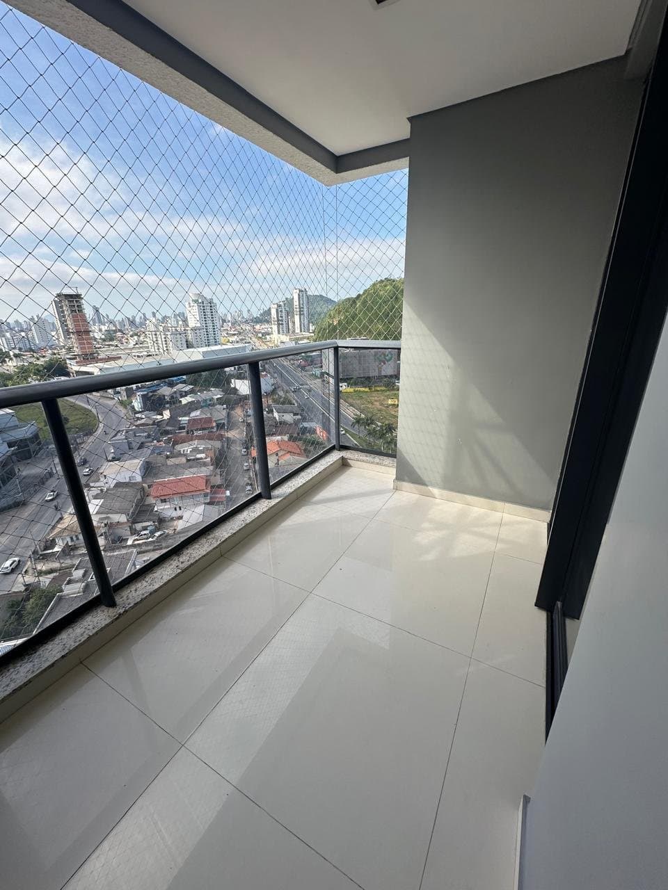 Apartamento de 3 quartos com 1 suíte e 80 m² em Itajaí