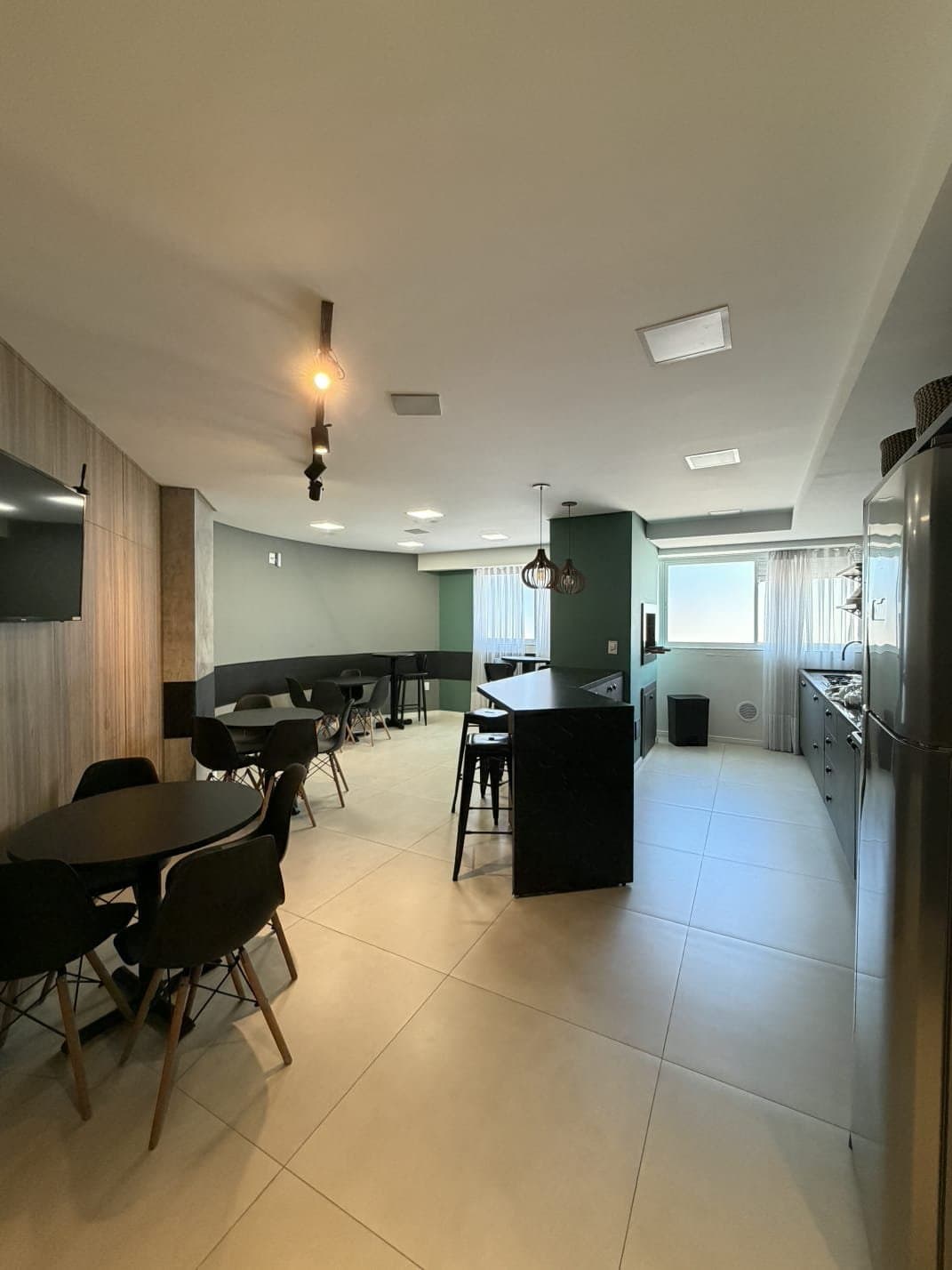 Apartamento de 2 quartos com 1 suíte e 80 m² em Itajaí