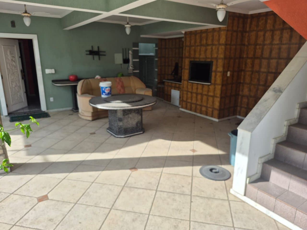 Casa de 3 quartos com 2 suítes e 340 m² em Itajaí