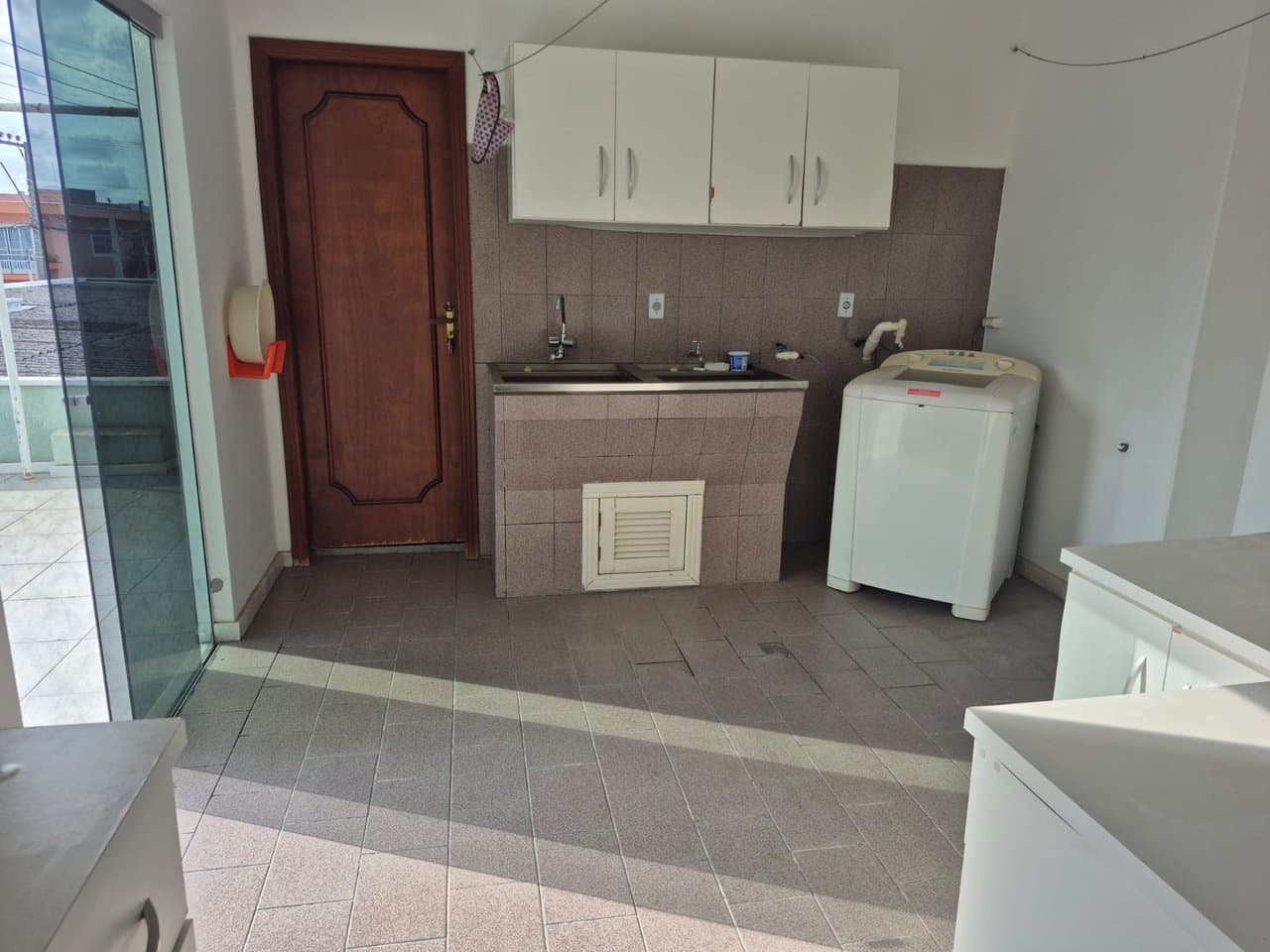 Casa de 3 quartos com 2 suítes e 340 m² em Itajaí