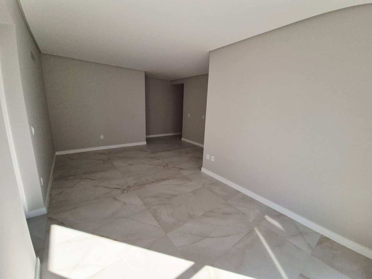 Apartamento de 1 quarto com 1 suíte e 74 m² em Itajaí