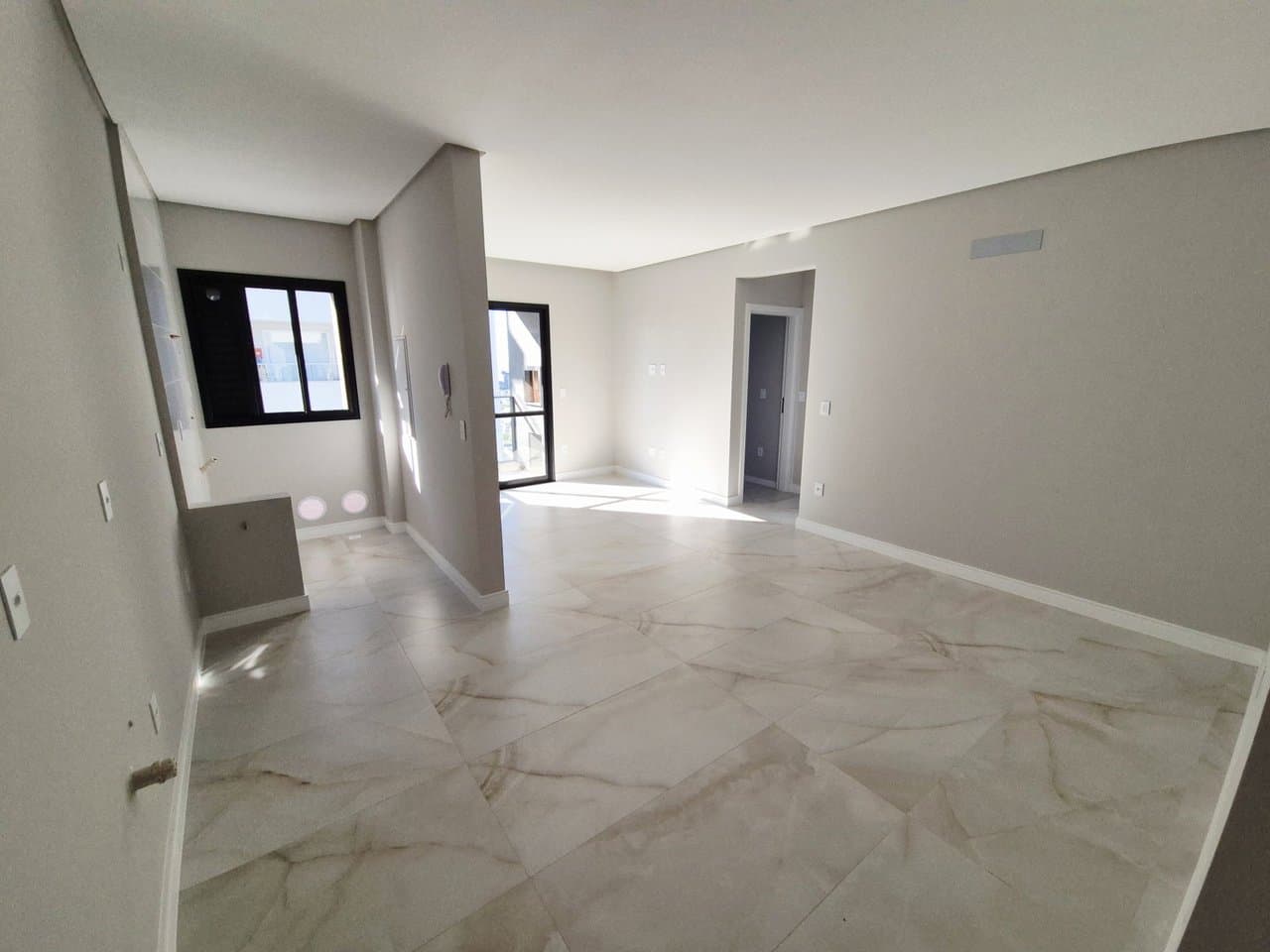 Apartamento de 1 quarto com 1 suíte e 74 m² em Itajaí