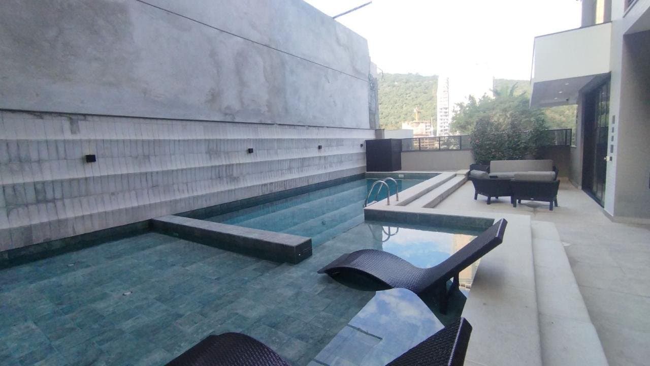 Apartamento de 3 quartos e 92 m² em Itajaí