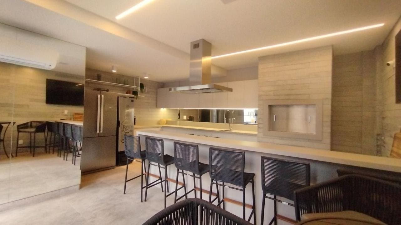 Apartamento de 3 quartos e 92 m² em Itajaí