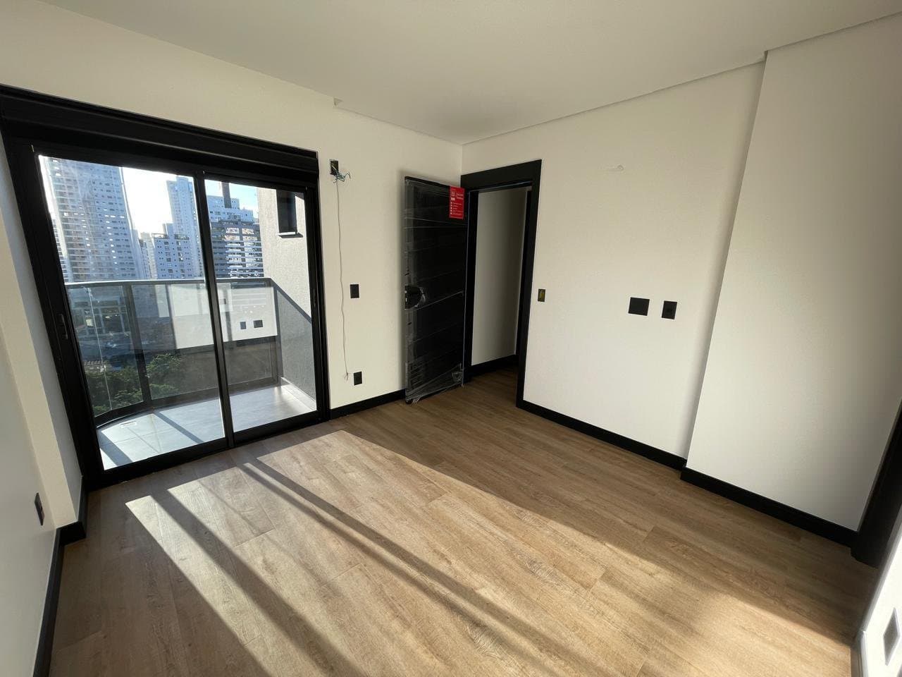 Apartamento de 2 quartos com 2 suítes e 92 m² em Itajaí