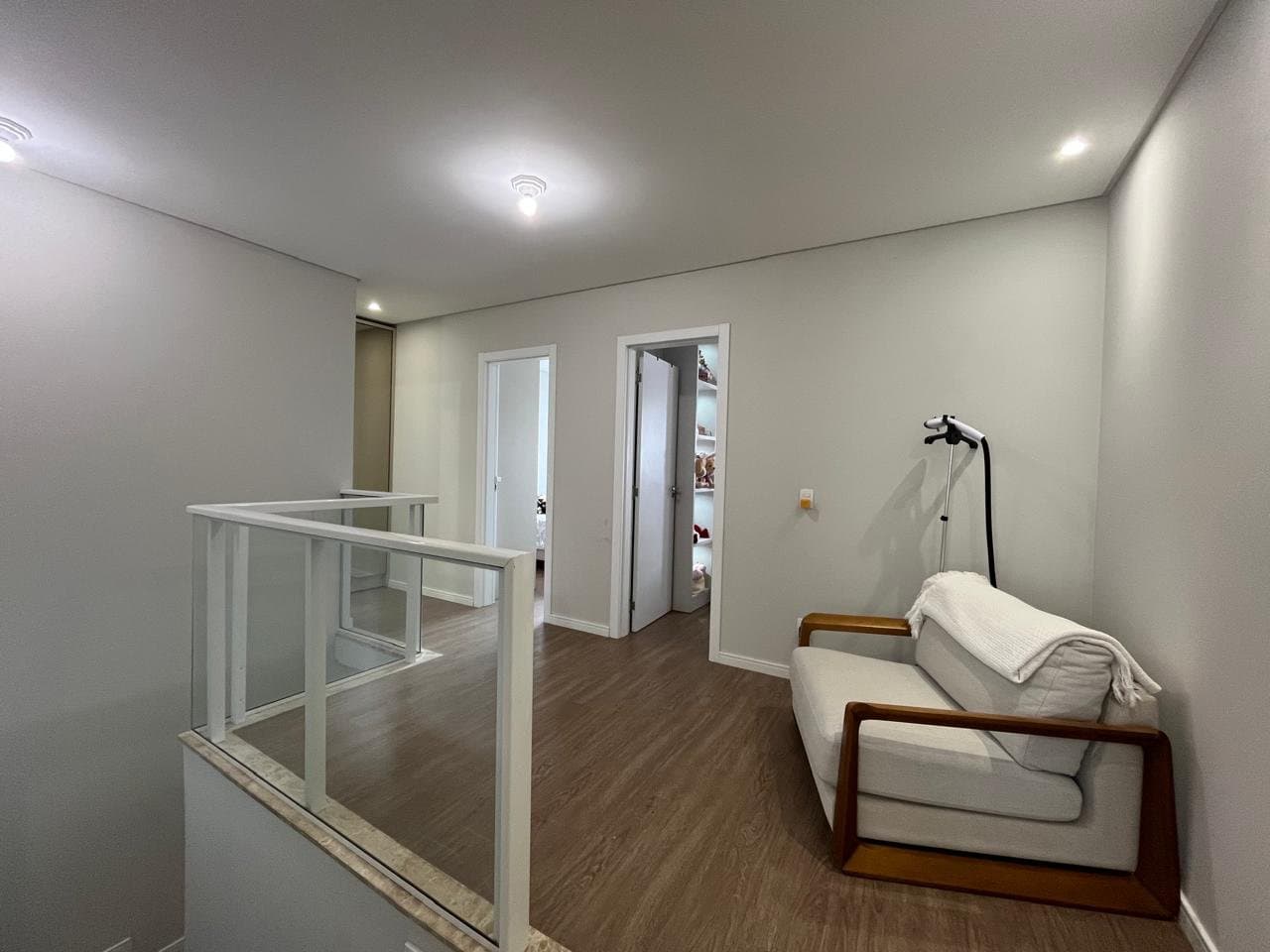 Casa de 3 quartos com 1 suíte e 150 m² em Itajaí