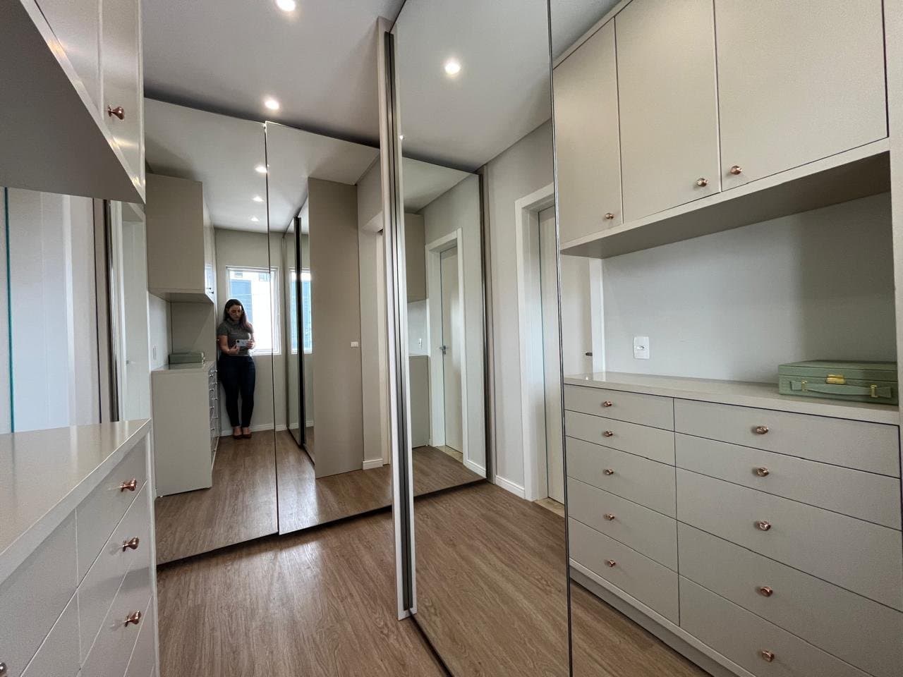 Casa de 3 quartos com 1 suíte e 150 m² em Itajaí