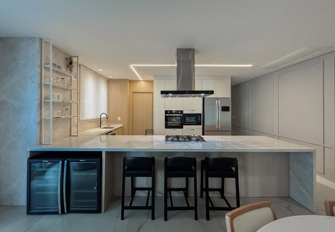 Apartamento de 3 quartos com 3 suítes e 173 m² em Itajaí