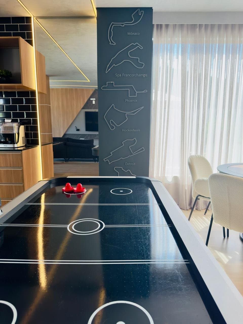 Apartamento de 2 quartos com 1 suíte e 74 m² em Itajaí