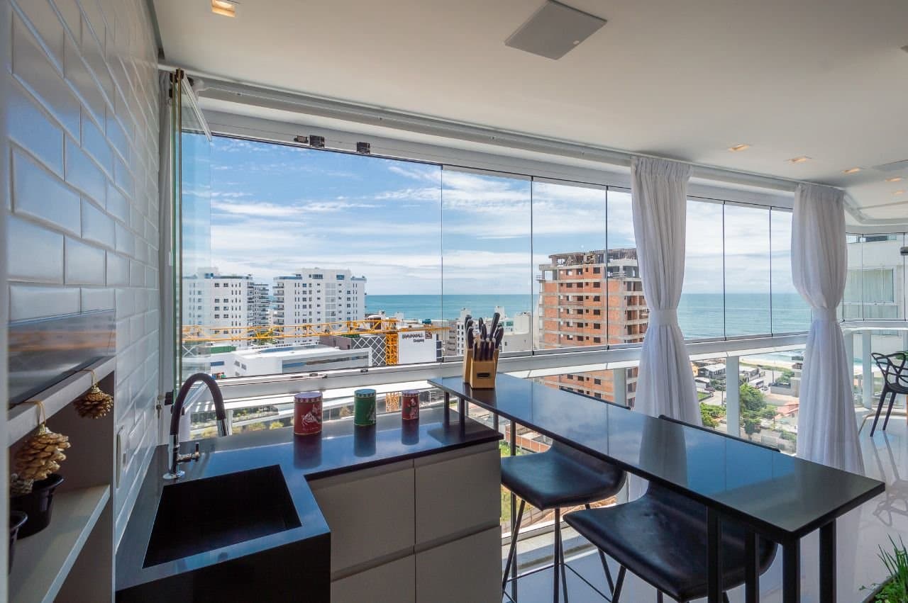 Apartamento de 2 quartos com 2 suítes e 114 m² em Itajaí