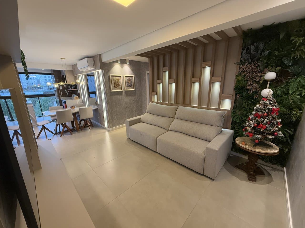 Apartamento de 2 quartos com 1 suíte e 101 m² em Itajaí