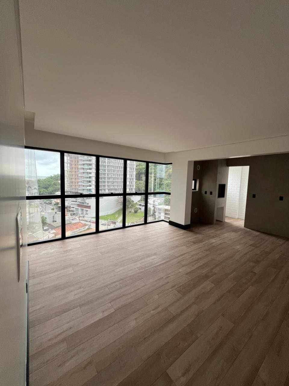 Apartamento de 2 quartos com 2 suítes e 76 m² em Itajaí