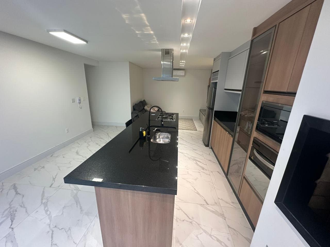 Apartamento de 3 quartos com 3 suítes e 110 m² em Itajaí